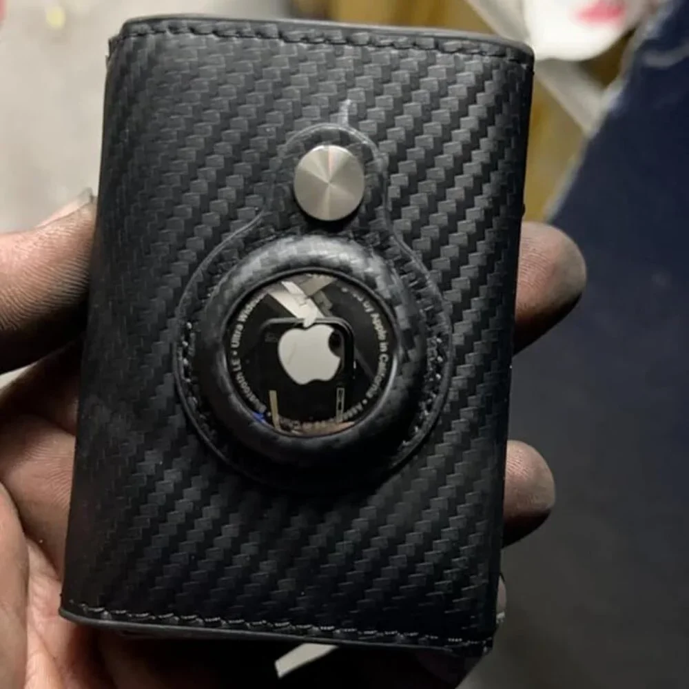 Mens Smart Wallet Card Holder for AirTag: Leather, Compatible with Apple Air Tag